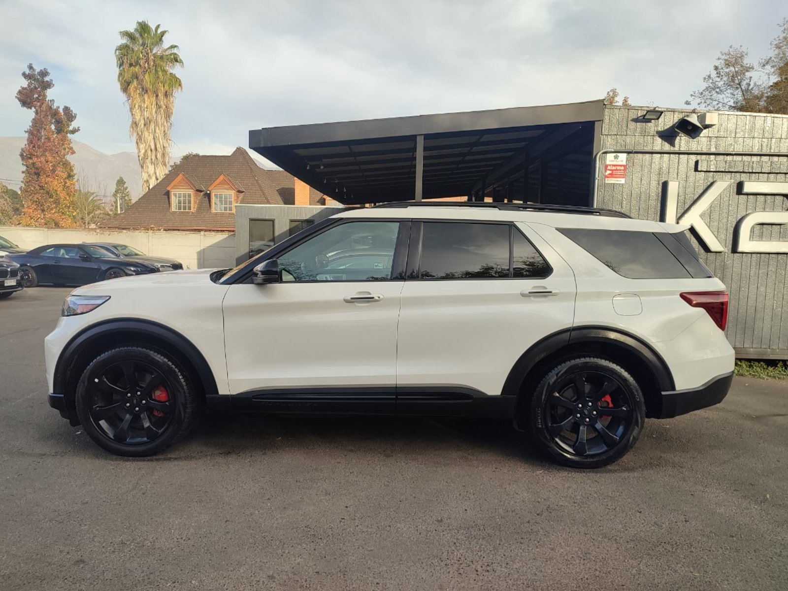 FORD EXPLORER ST 3.0 V6 4WD 2022 - Imagen 5 de 16