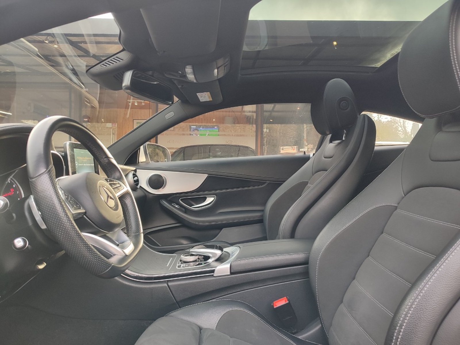 Mercedes-Benz C300 COUPE 2.0 AT 2017 - Imagen 10 de 16