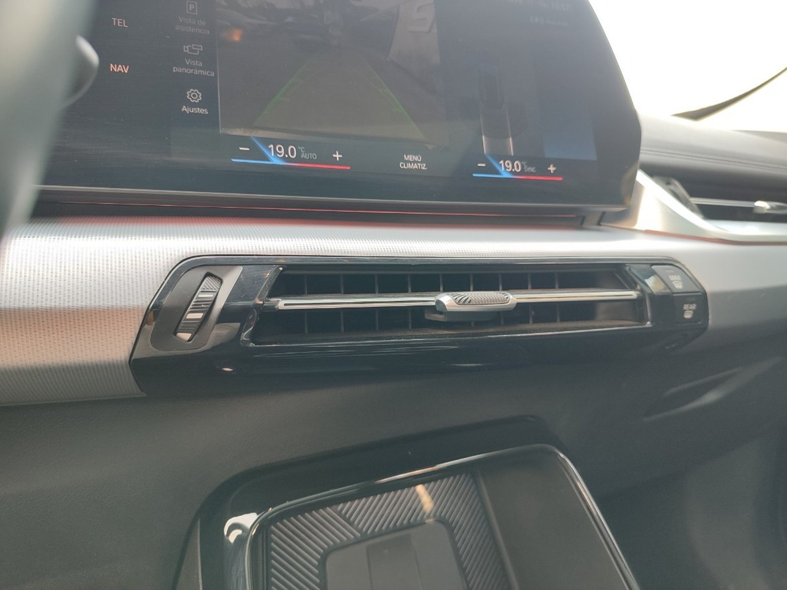 BMW X1 SDRIVE 18I XLINE 1.5 AT 2023 - Imagen 15 de 18
