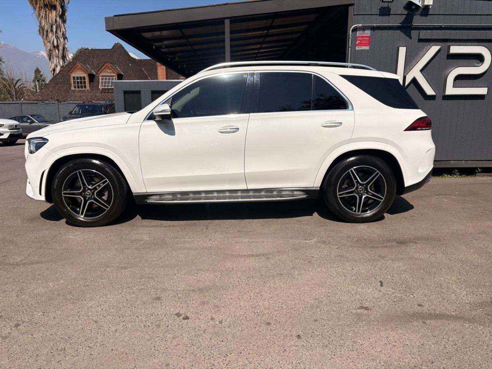 Mercedes-Benz GLE 400D 4MATIC 2.9 AT 2023 - Foto 4 de 18