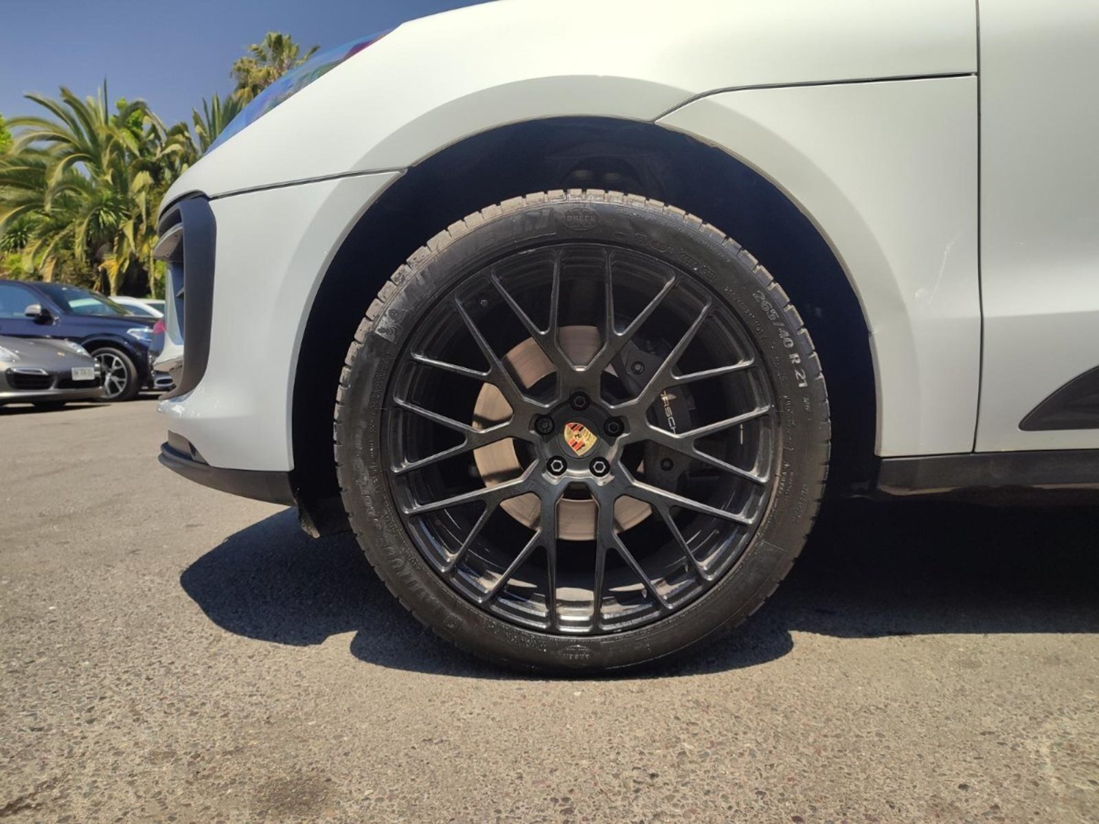 Porsche MACAN R4 III 4WD 2.0 2023 - Foto 4 de 17