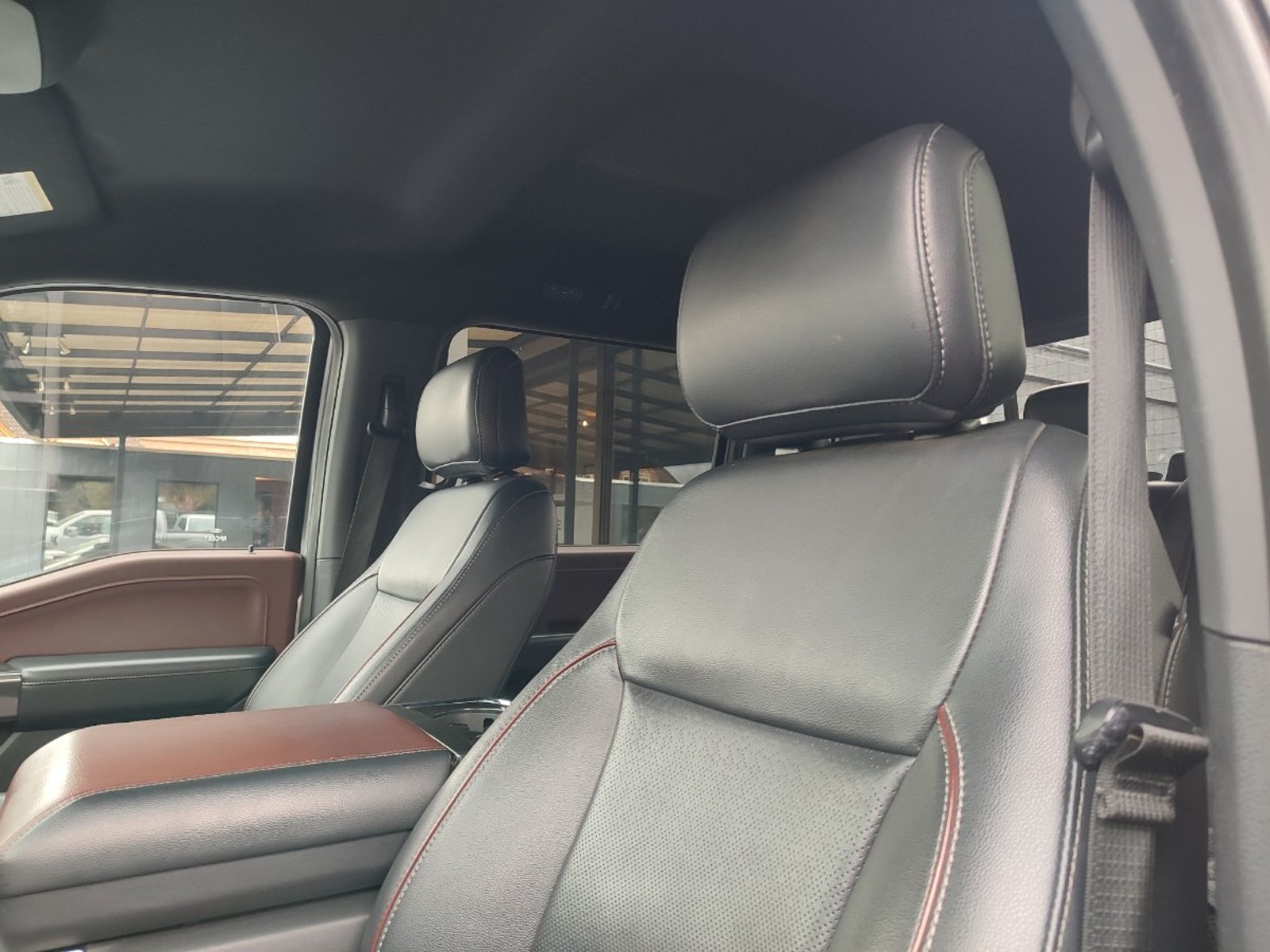 Ford F-150 LARIAT SPORT 5.0 4WD 2022 - Imagen 14 de 19