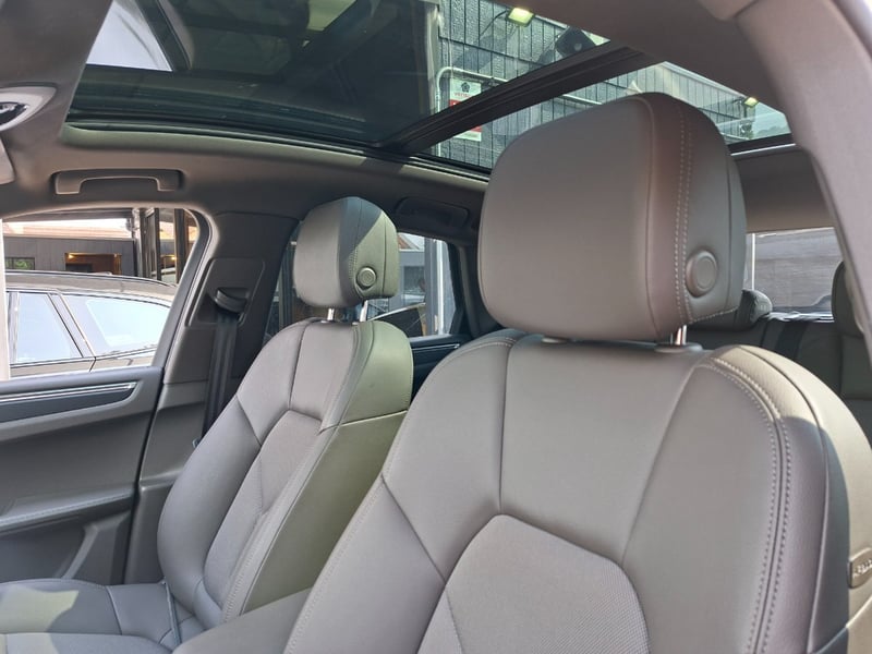 Porsche MACAN R4 2.0 4WD AT 2024 - Imagen 11 de 17