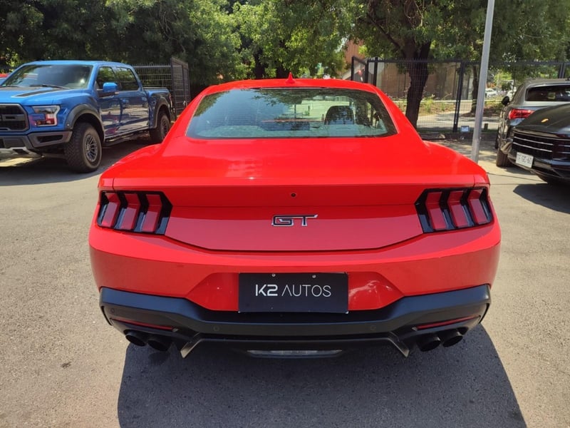 Ford MUSTANG GT PREMIUM 5.0 V8 2025 - Imagen 6 de 17