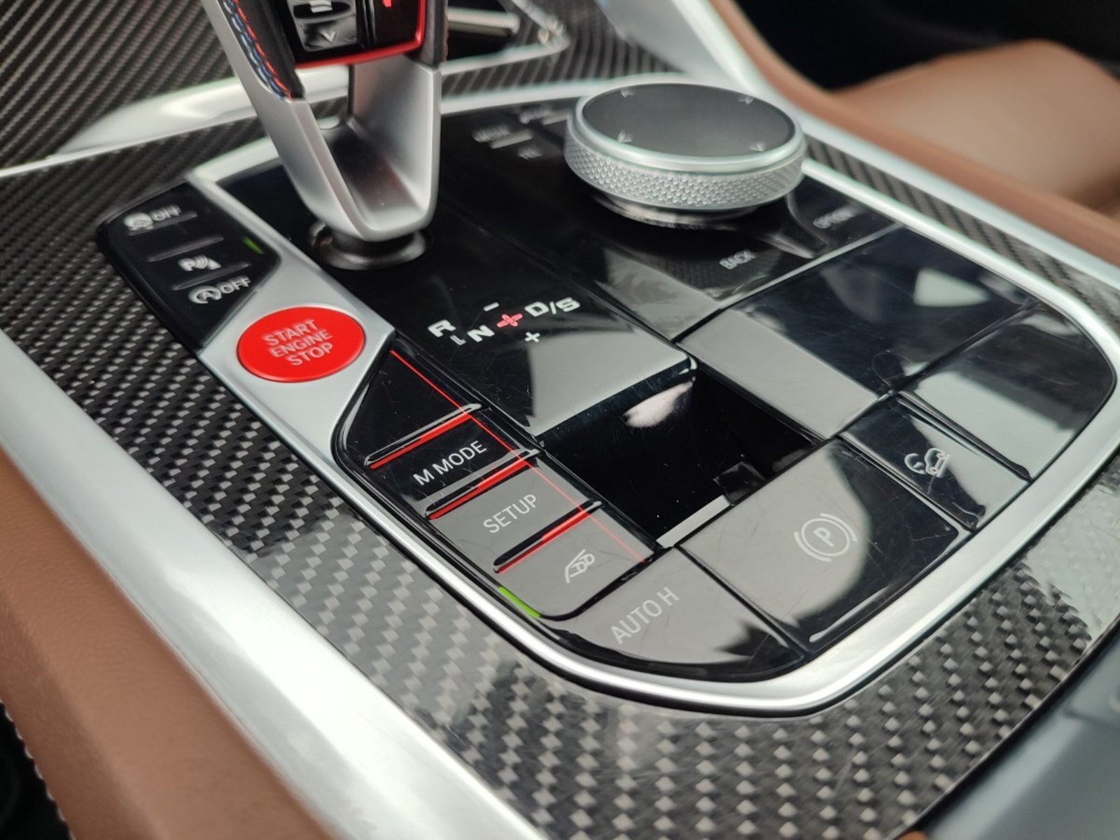 BMW X5 M COMPETITION 4.4 V8 4WD 2024 - Imagen 14 de 20
