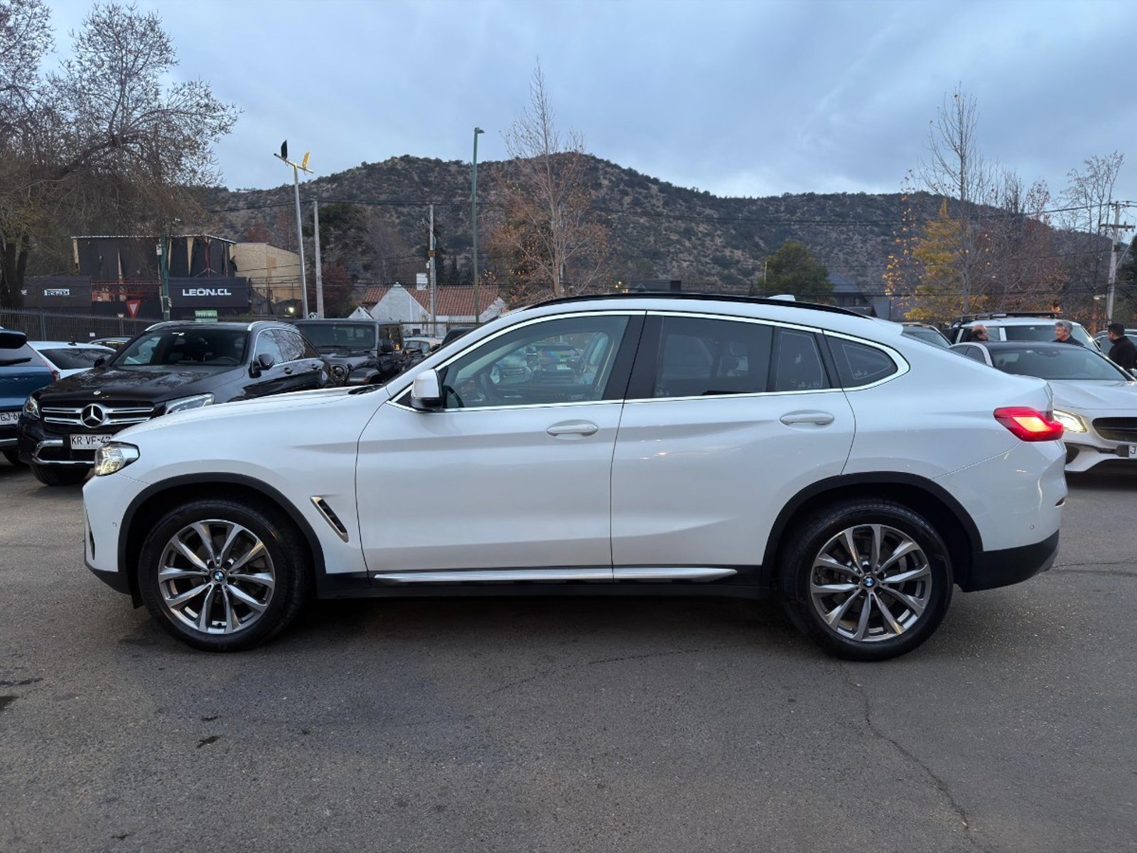 BMW X4 XDRIVE 20D 2.0 HERITAGE 4X4 2022 - Imagen 6 de 17