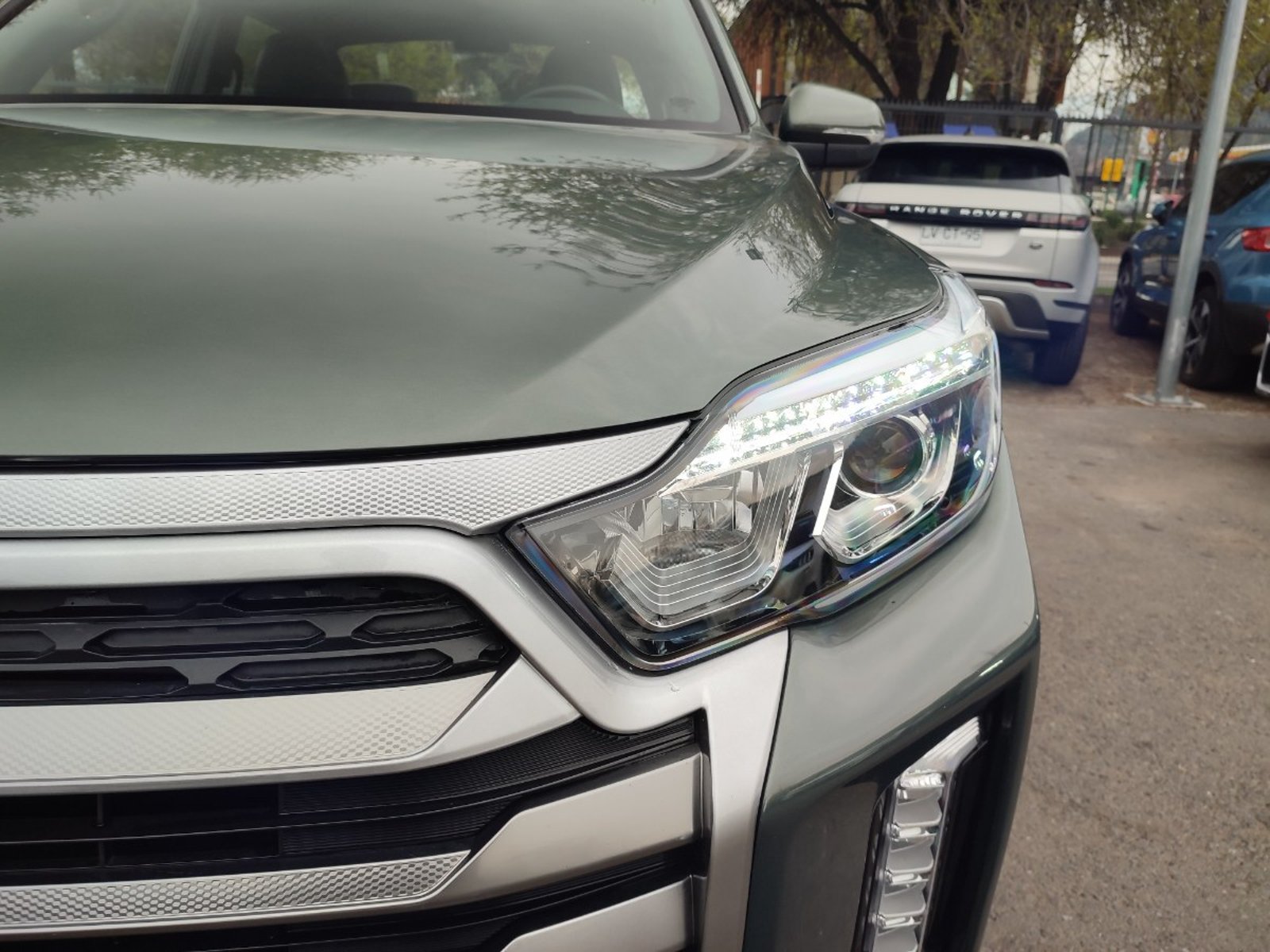 SsangYong MUSSO GRAND LIMITED PLUS 2.2 4WD AT 2024 - Foto 3 de 17