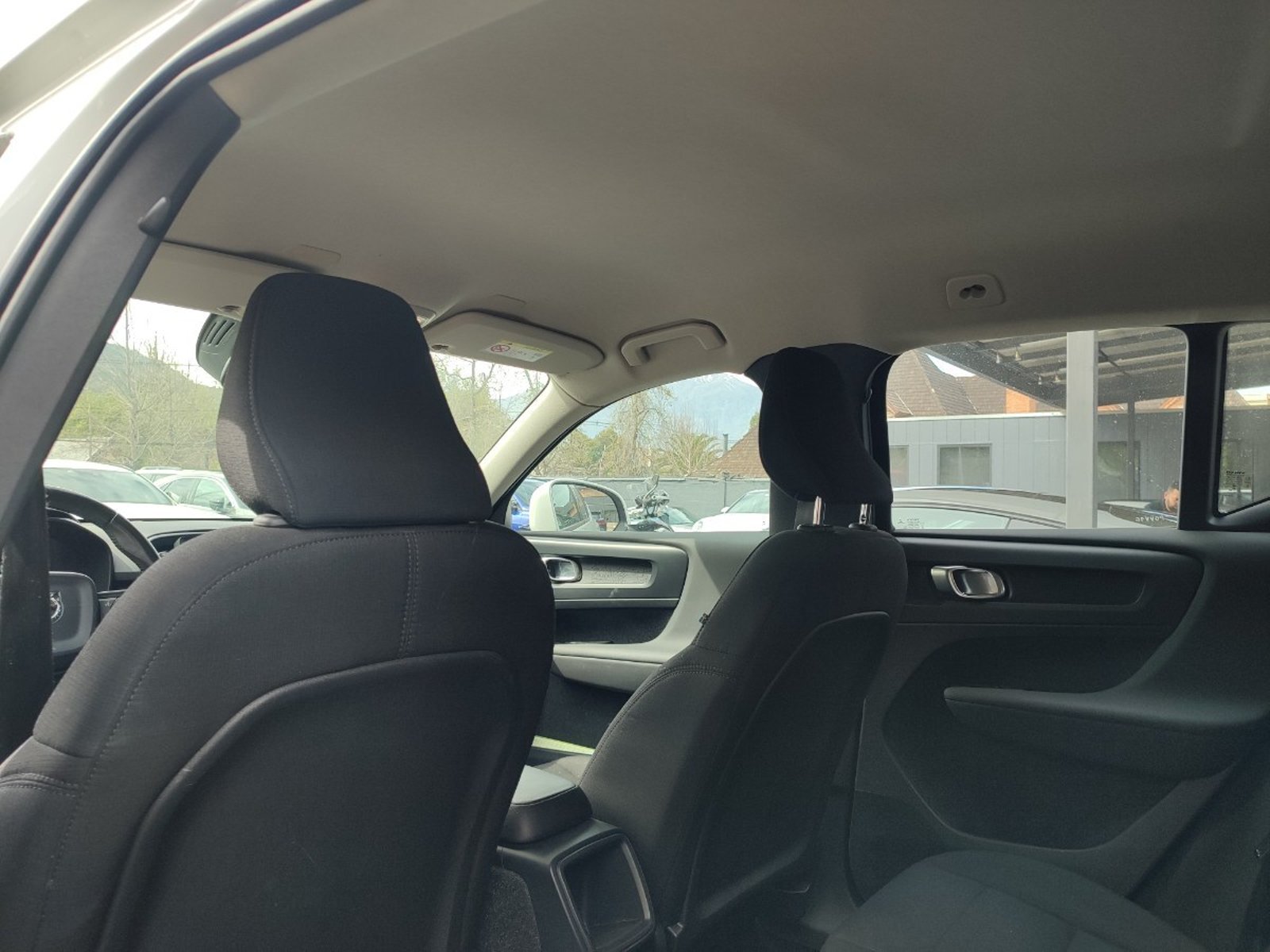 Volvo XC40 T4 KINECT 2.0 AT 2020 - Imagen 13 de 17