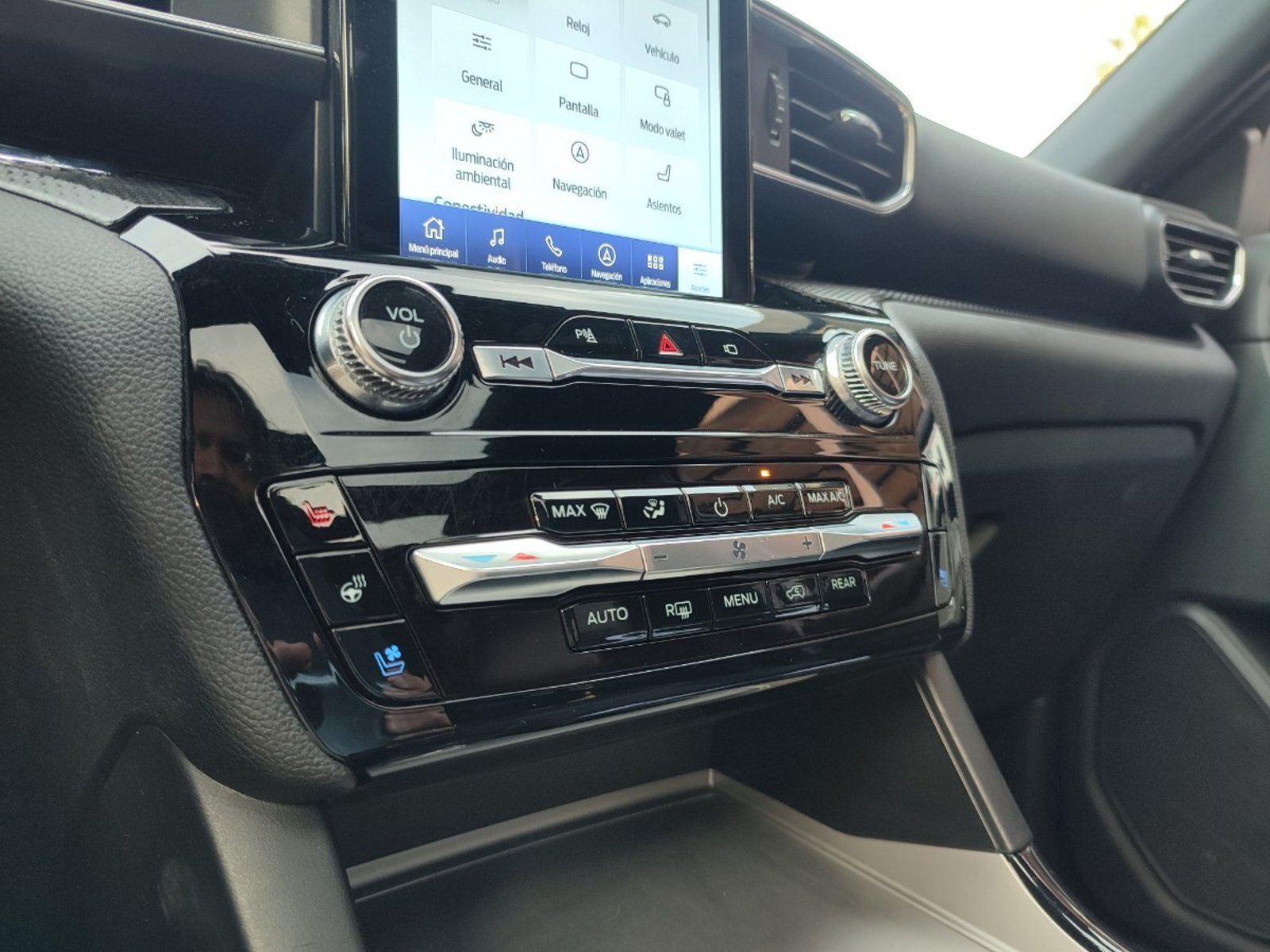 FORD EXPLORER ST 3.0 V6 4WD 2022 - Imagen 14 de 16