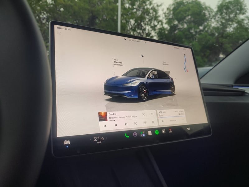 Tesla MODEL 3 PERFORMANCE 2026 - Imagen 13 de 17