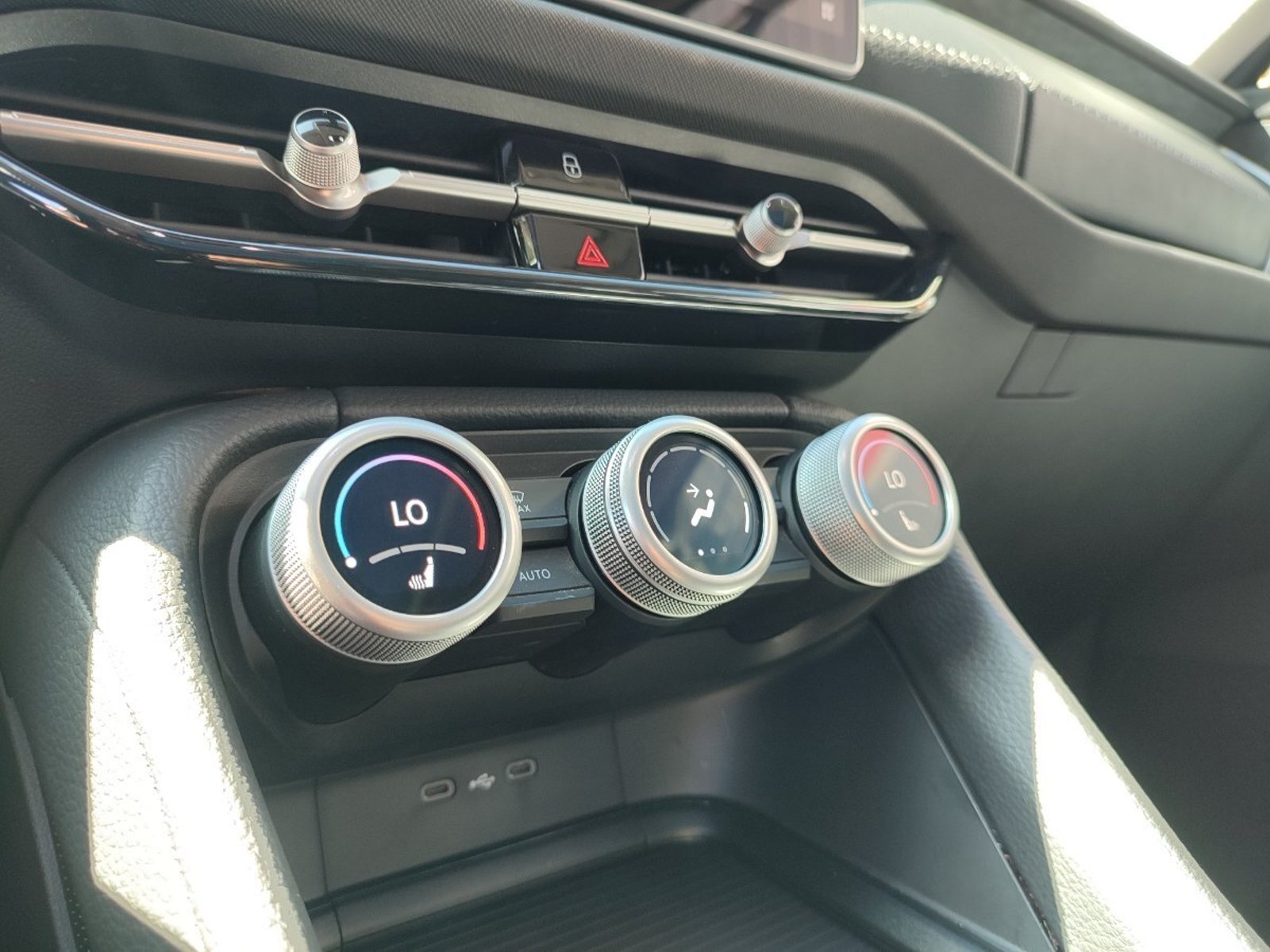 Skoda KODIAQ DESIGN 2.0 TSI 4X4 2025 - Imagen 13 de 17