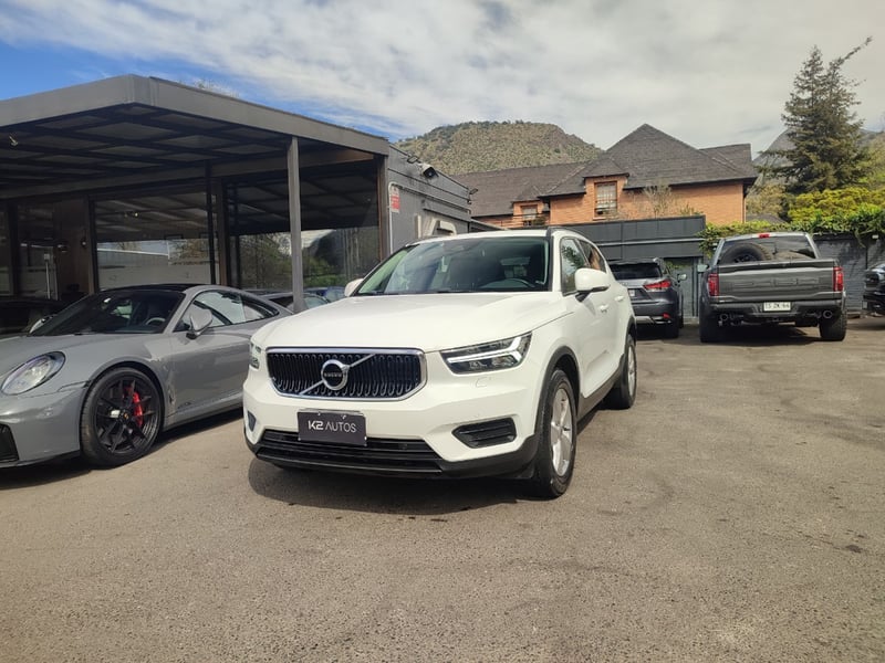 Volvo XC40 T4 KINECT 2.0 AT 2020