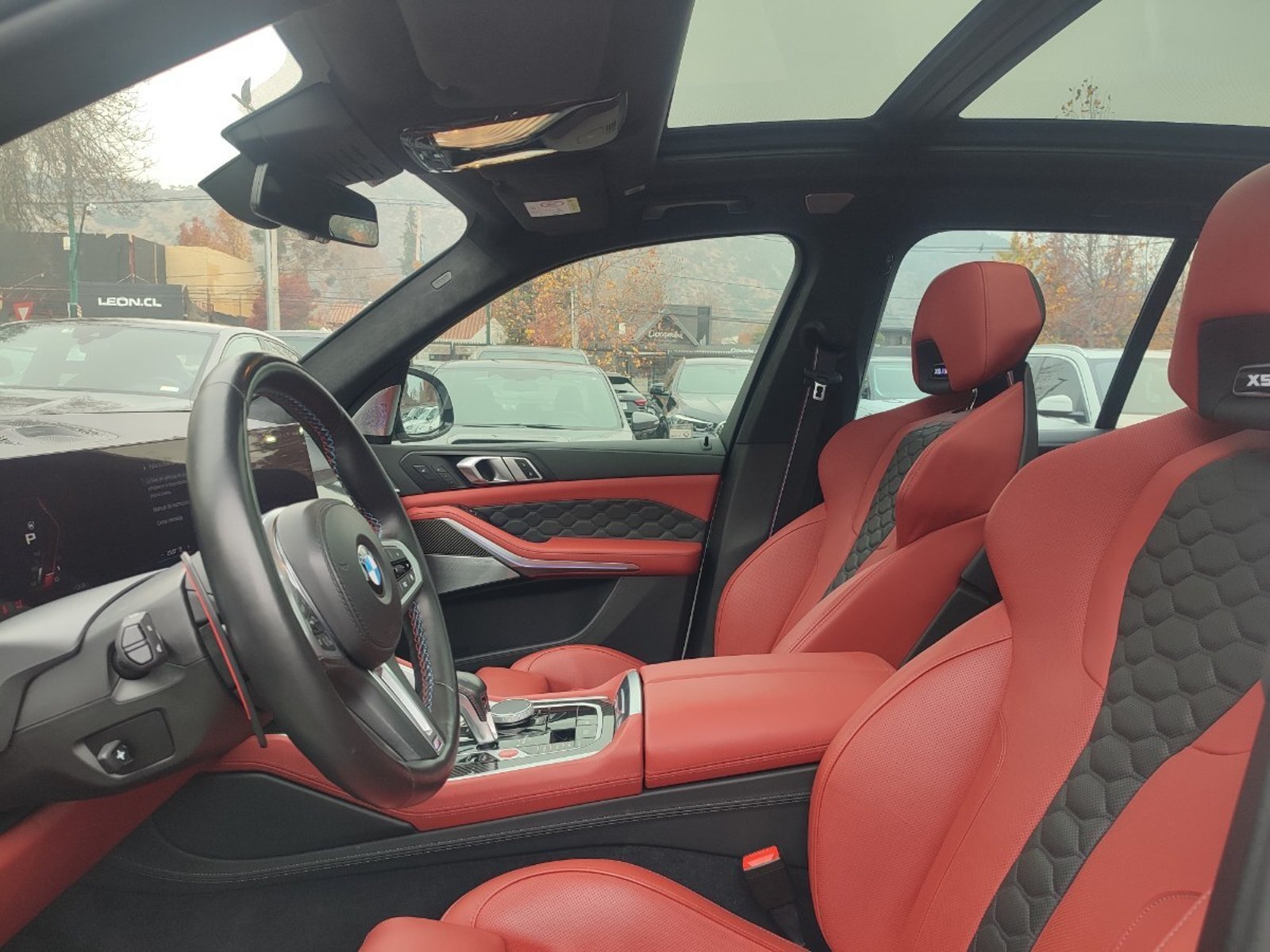 BMW X5 M COMPETITION 4.4 V8 4WD 2024 - Imagen 11 de 19