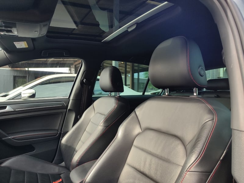 Volkswagen GOLF GTI 2.0 TSI DSG 2018 - Imagen 10 de 16