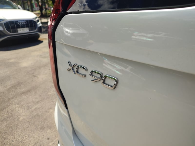 Volvo XC90 T8 CORE 4WD 2.0 2026 - Imagen 9 de 18
