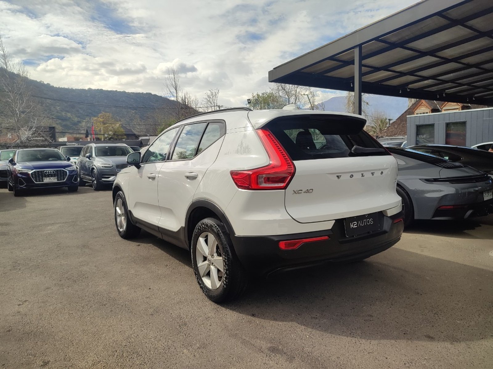 Volvo XC40 T4 KINECT 2.0 AT 2020 - Imagen 6 de 17