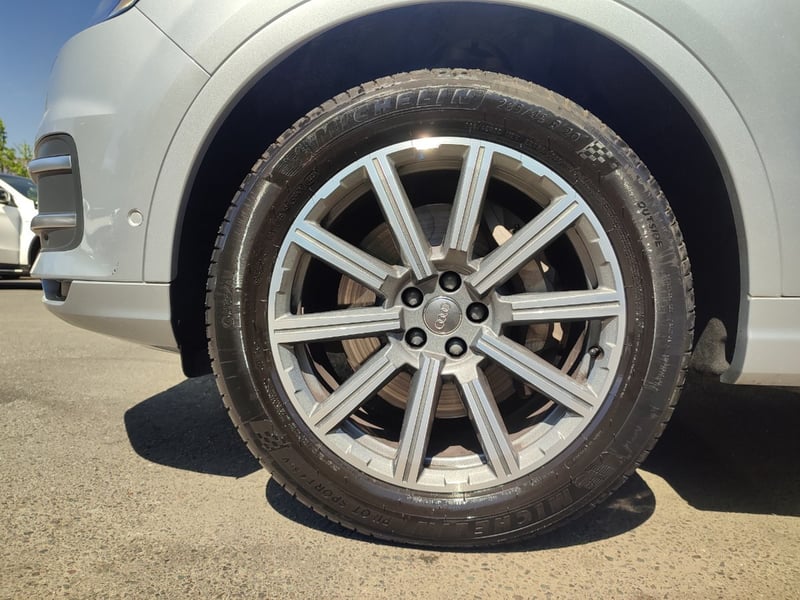 Audi Q7 3.0 TDI 7 PAS TIPTRONIC AWD 2020 - Imagen 4 de 19