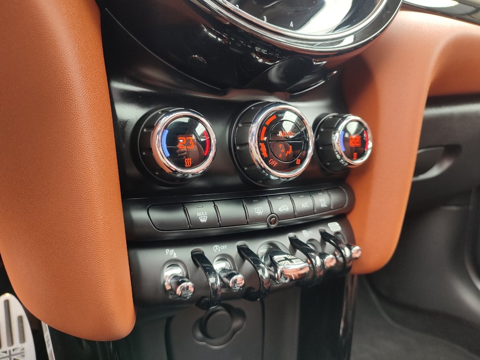 Mini COOPER S 2.0 AT HB 2023 - Imagen 13 de 15