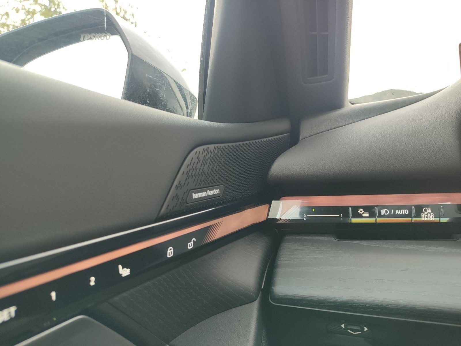 BMW 520I HERITAGE BERLINA 2.0 AT 2024 - Imagen 14 de 17
