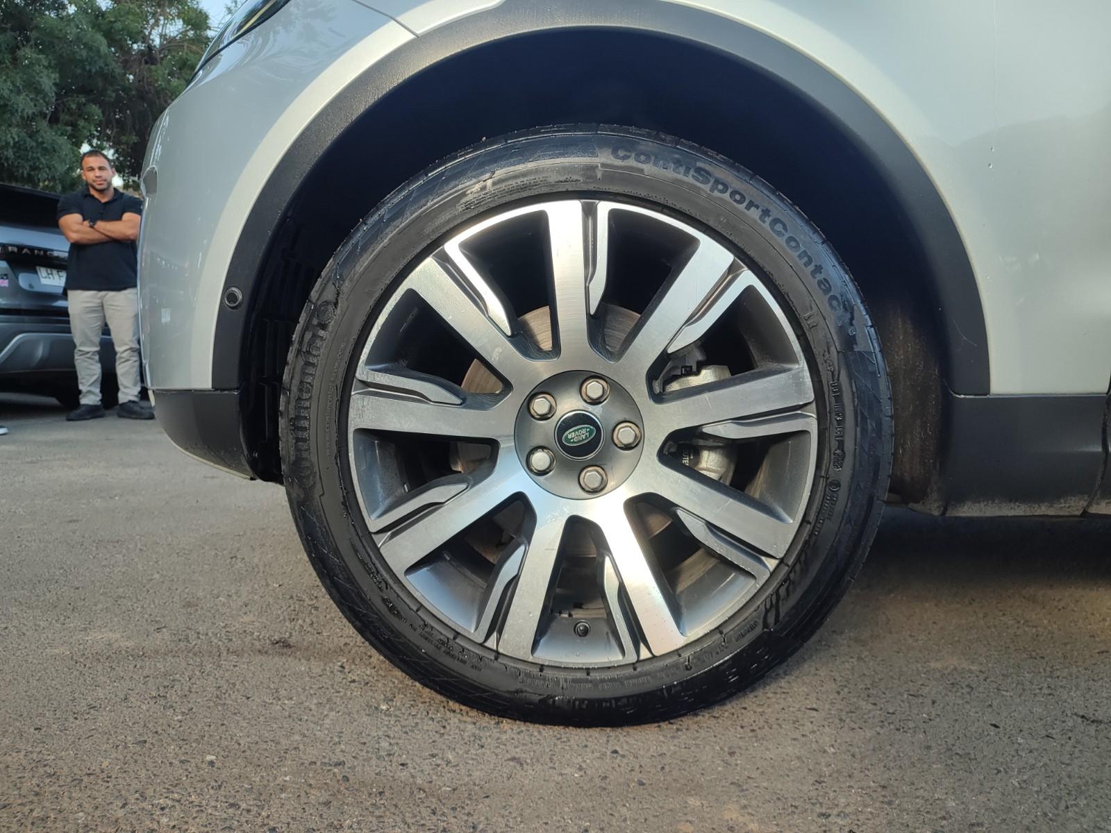 Land Rover DISCOVERY HSE TD6 3.0 4X4 2020 - Foto 5 de 18
