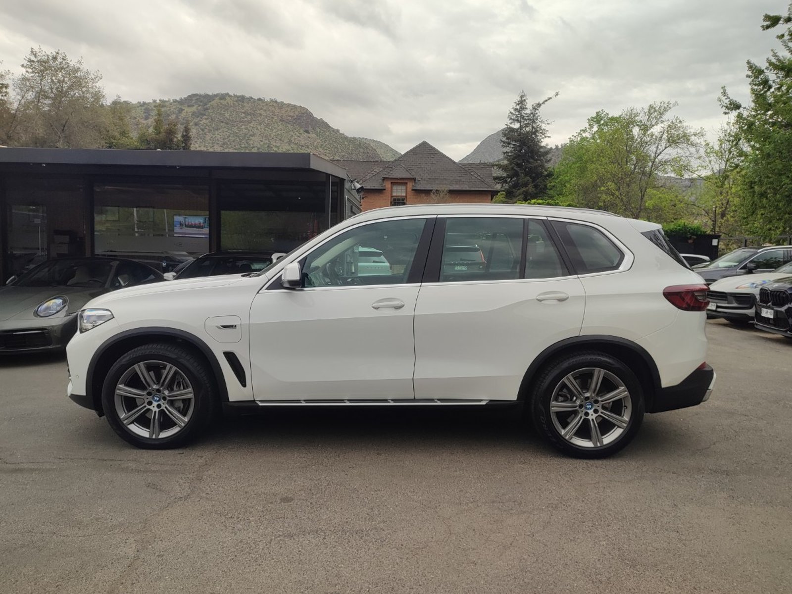 BMW X5 XDRIVE 45E EXECUTIVE 3.0 4WD 2023 - Foto 5 de 18