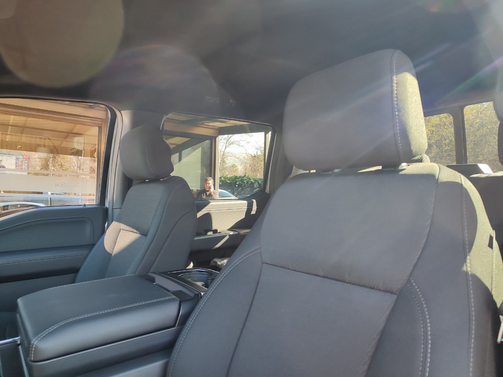 FORD F-150 XLT 5.0 V8 2026 - Imagen 14 de 19