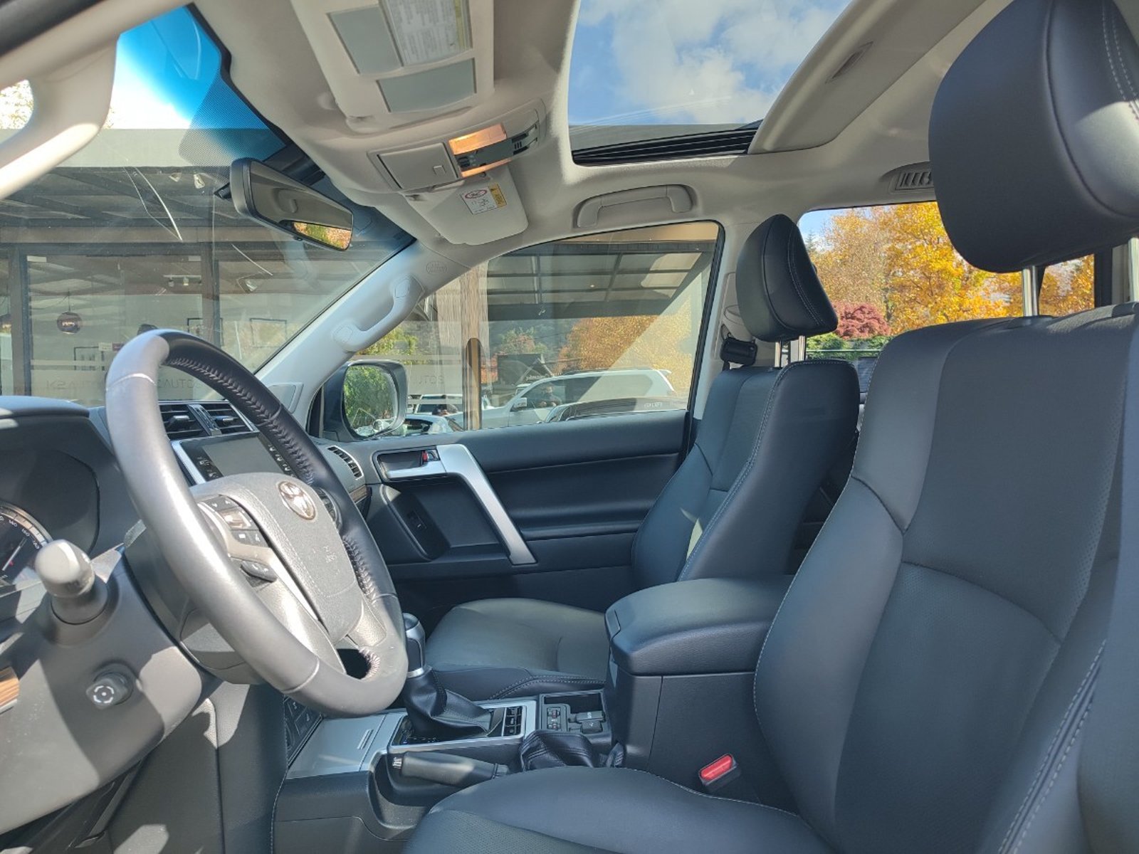 TOYOTA LAND CRUISER PRADO VX 5P 4WD 4.0 2023 - Imagen 12 de 18