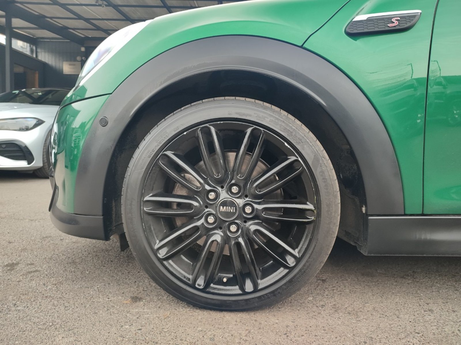 Mini COOPER S 2.0 AT HB 2023 - Foto 4 de 15