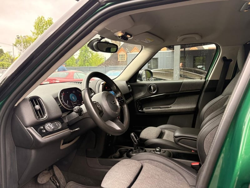 Mini COUNTRYMAN COOPER 1.5 AUT 2024 - Imagen 10 de 18