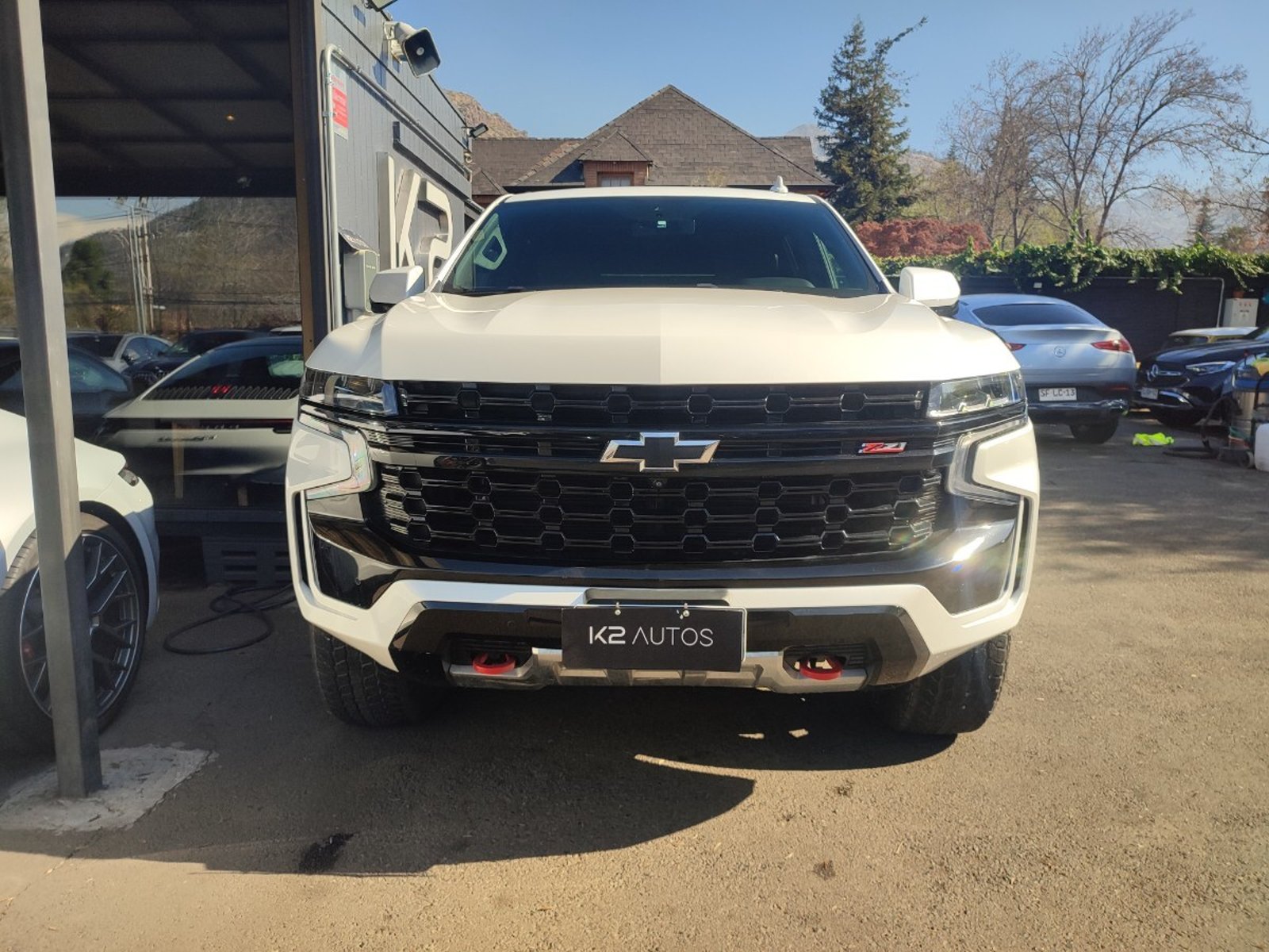 Chevrolet SUBURBAN Z71 5.3 4WD 2025 - Foto 2 de 18