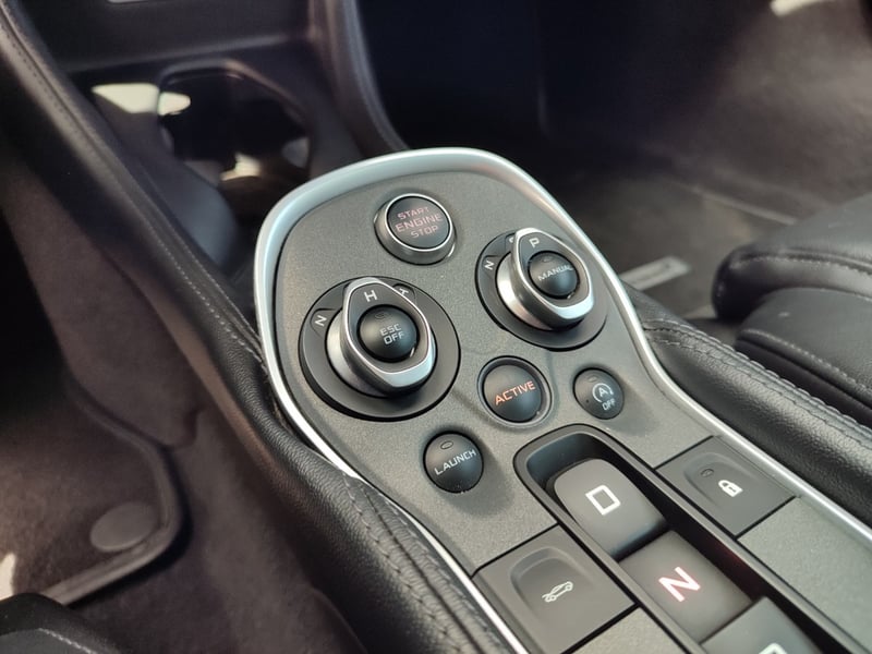 McLaren 540 C 3.8 V8 BITURBO 2017 - Imagen 12 de 16