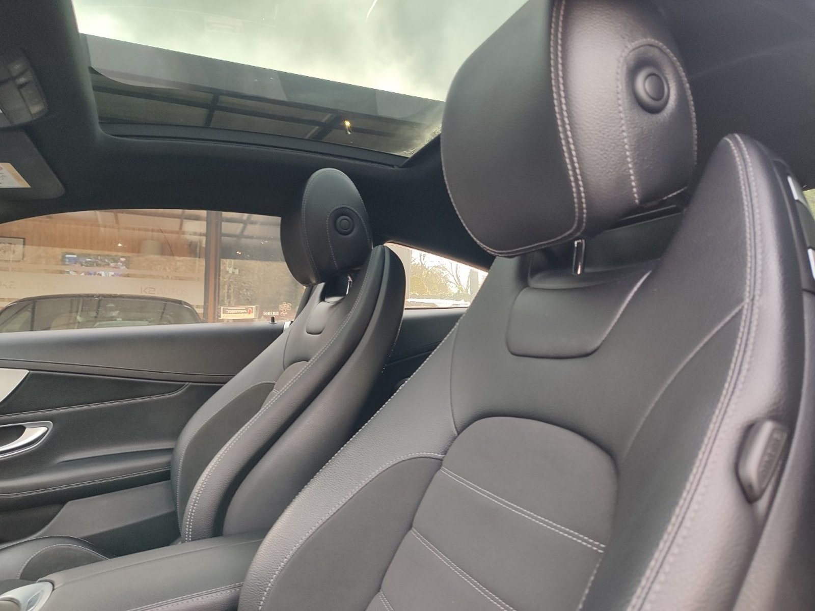 Mercedes-Benz C300 COUPE 2.0 AT 2017 - Imagen 11 de 16