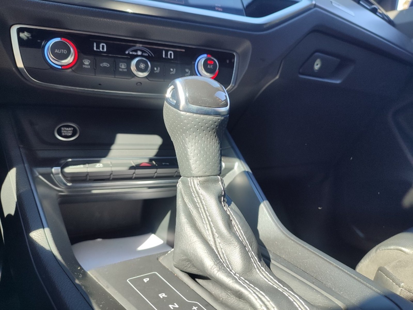 Audi Q3 SPORTBACK 35 TFSI 1.4T SLINE 2021 - Imagen 14 de 17