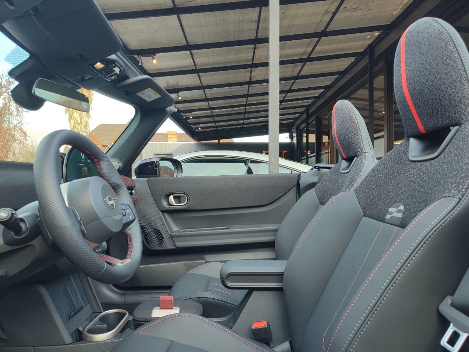 MINI COOPER JCW CABRIOLET 2.0 AT 2026 - Imagen 12 de 18