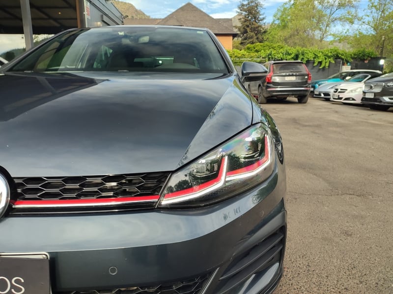 Volkswagen GOLF GTI 2.0 TSI DSG 2018 - Imagen 3 de 16