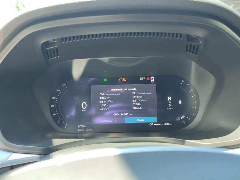 Volvo XC60 II B5 MOMENTUM 2.0 4WD 2022 - Imagen 19 de 19