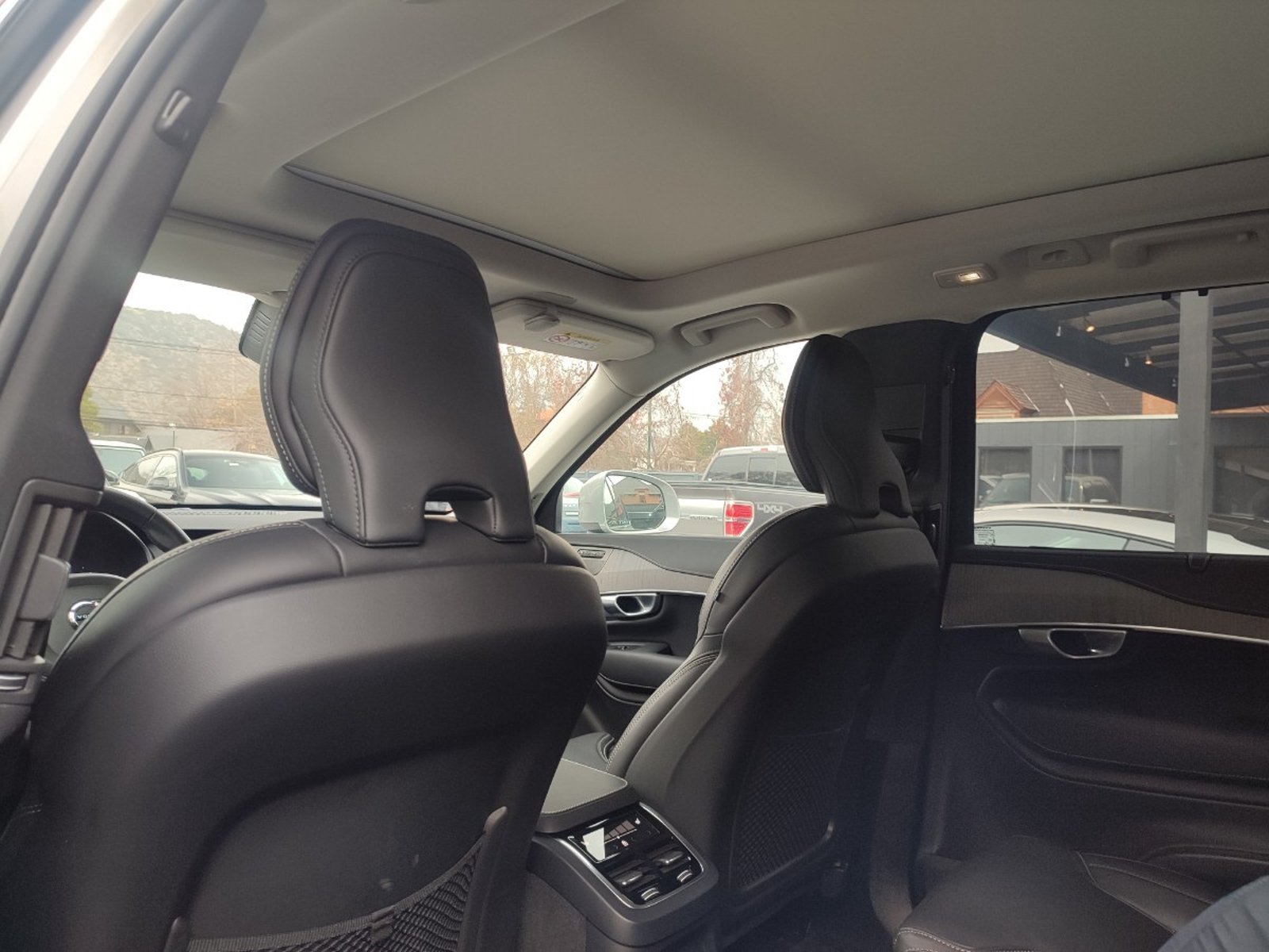 VOLVO XC90 T8 RECHARGE ULTIMATE 2.0 AWD 2024 - Imagen 10 de 18