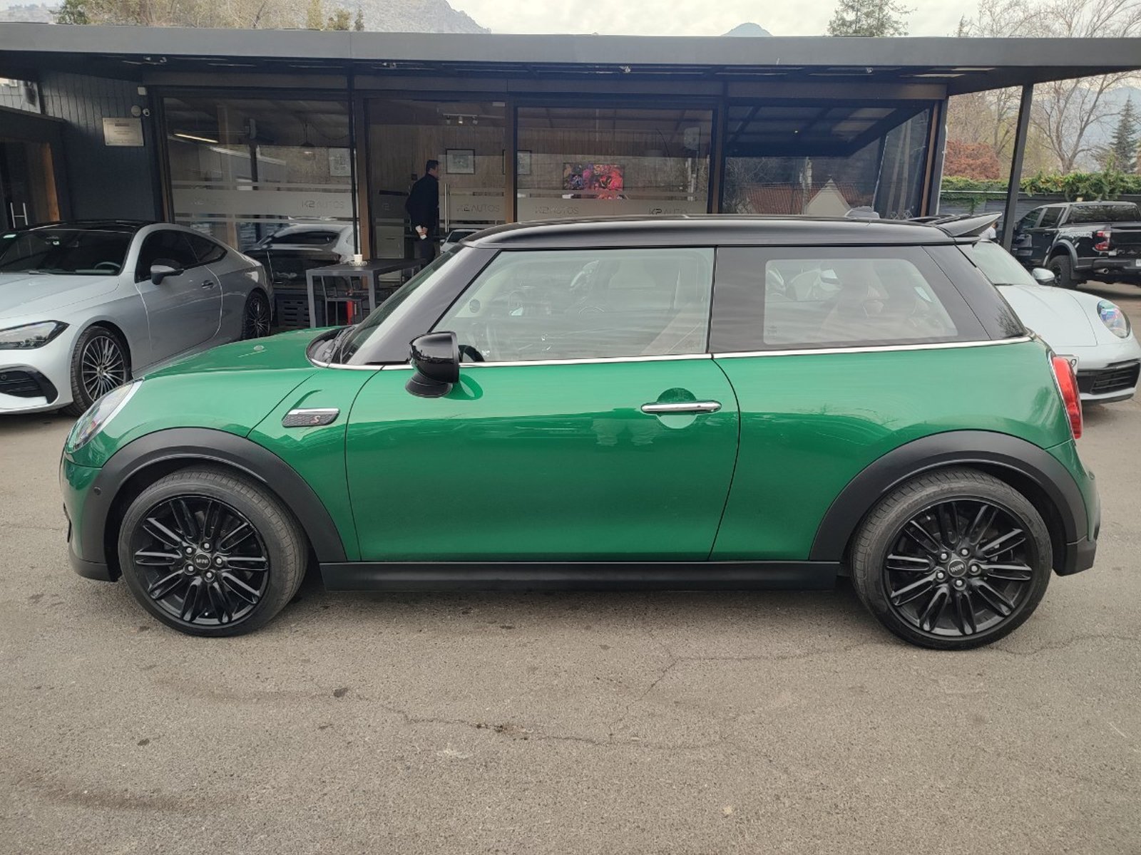 Mini COOPER S 2.0 AT HB 2023 - Foto 5 de 15