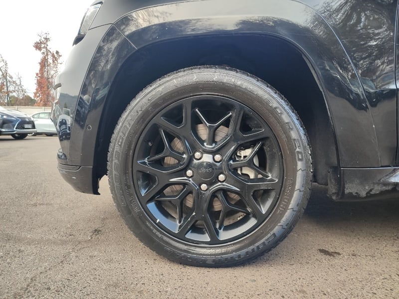 Jeep GRAND CHEROKEE LIMITED X 3.6 4X4 2022 - Imagen 4 de 17