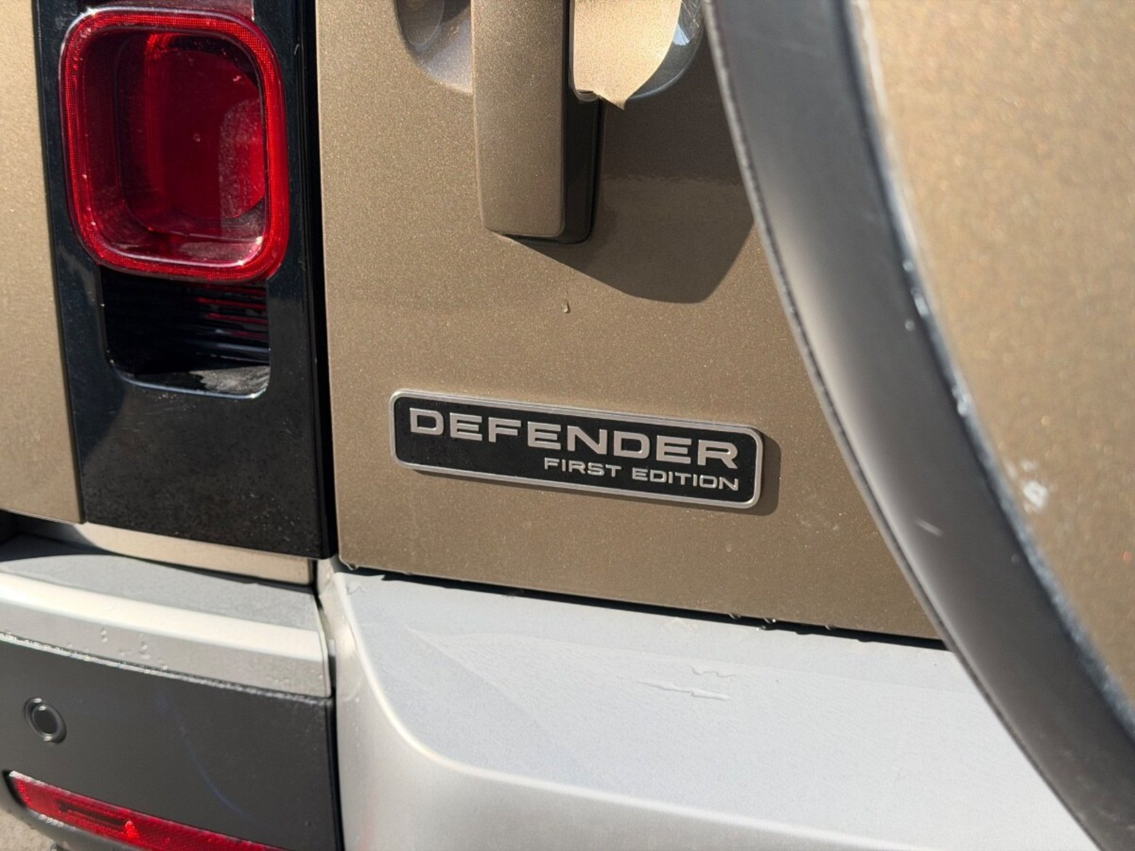 Land Rover DEFENDER 110 P400 FIRST EDITION 3.0 4WD 2021 - Imagen 7 de 16
