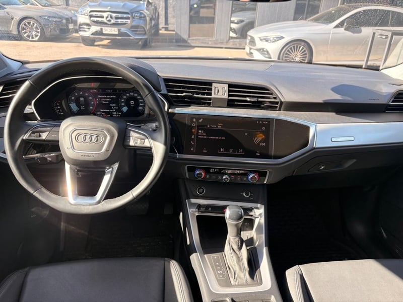 Audi Q3 35TFSI 1.4 AUT 2025 - Imagen 12 de 16
