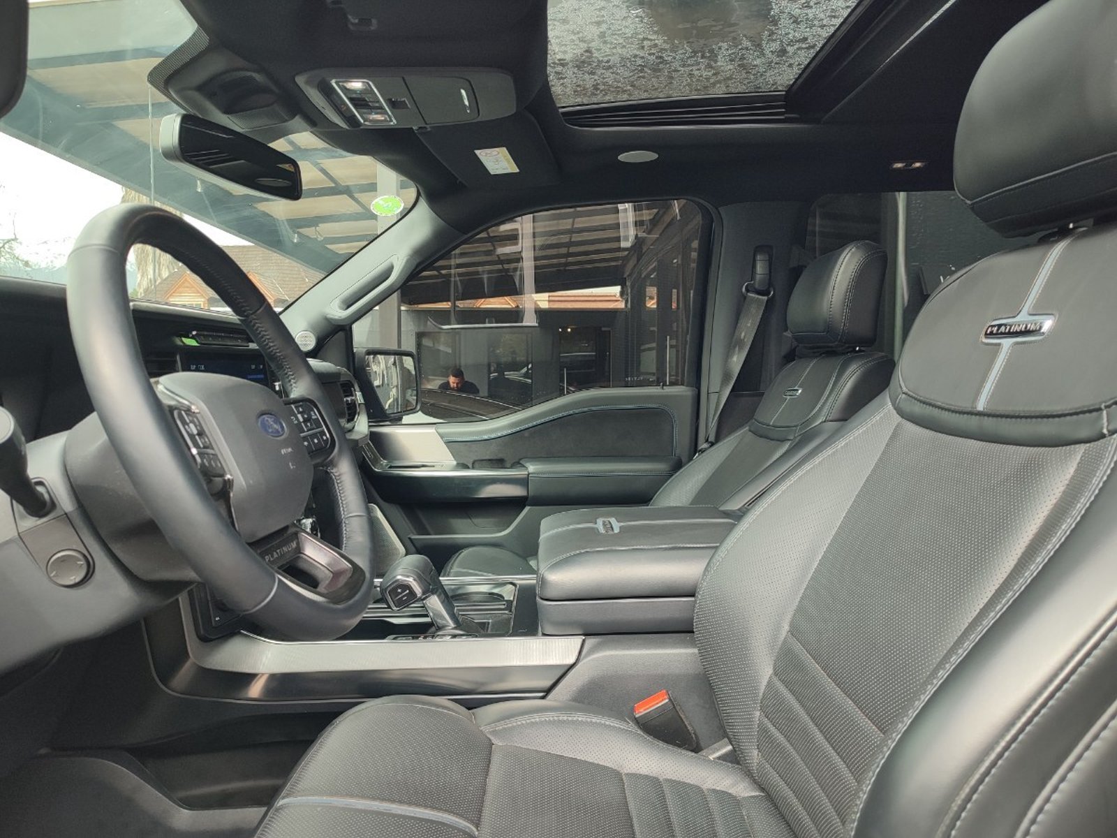 Ford F-150 PLATINUM 3.5 4X4 2025 - Imagen 11 de 18