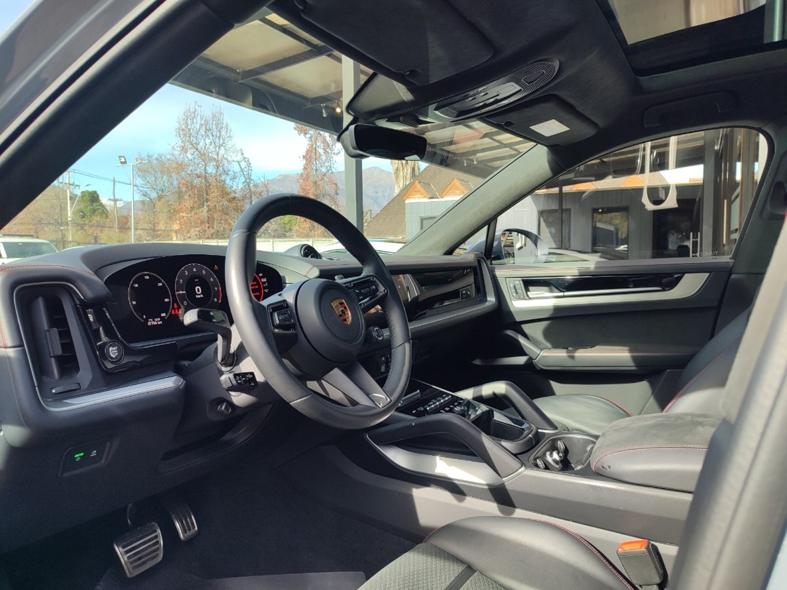 PORSCHE CAYENNE COUPE GTS 4.0 V8 4WD 2025 - Imagen 11 de 19