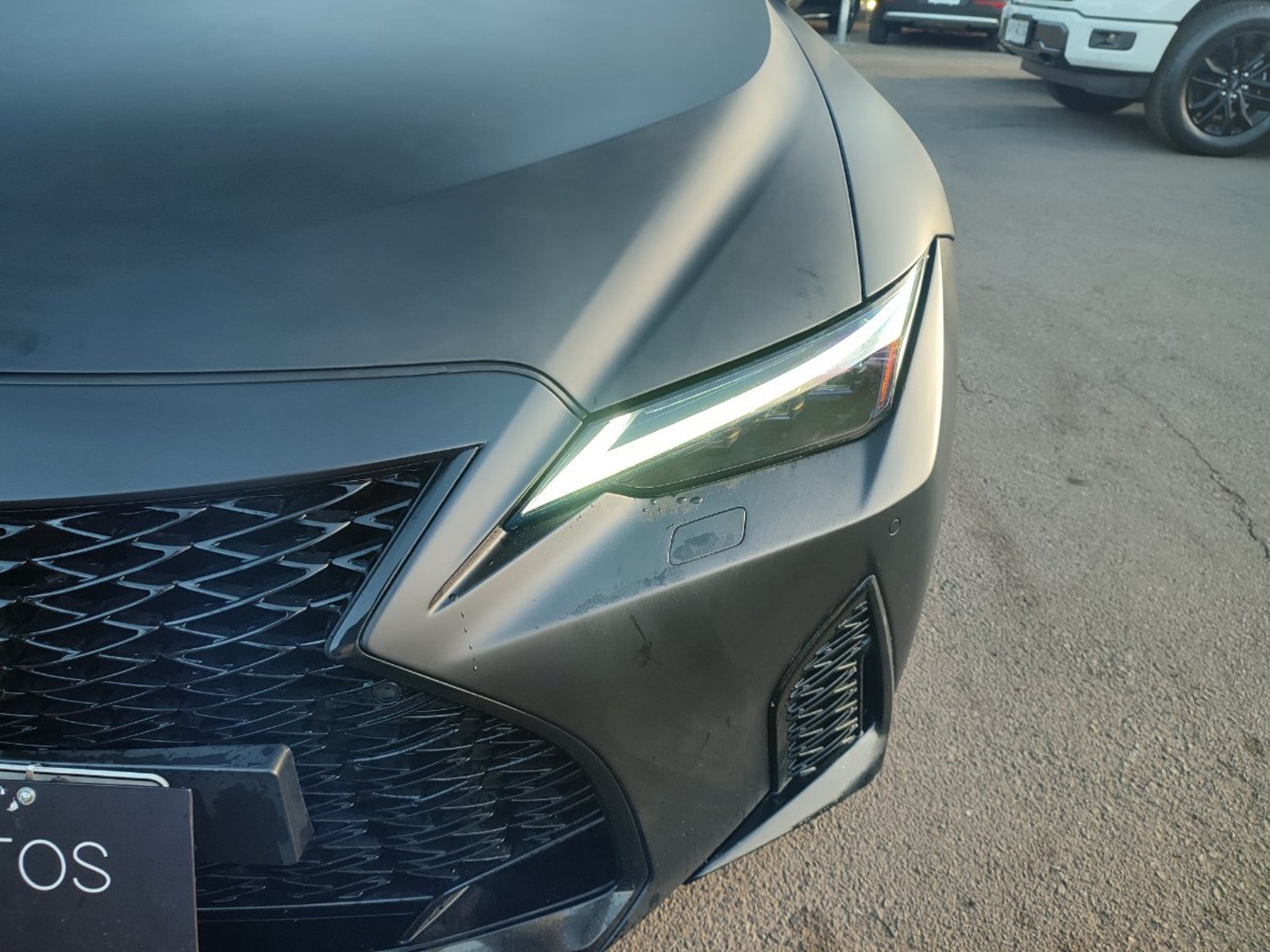 Lexus IS 300 F SPORT 2.0 2022 - Foto 3 de 18