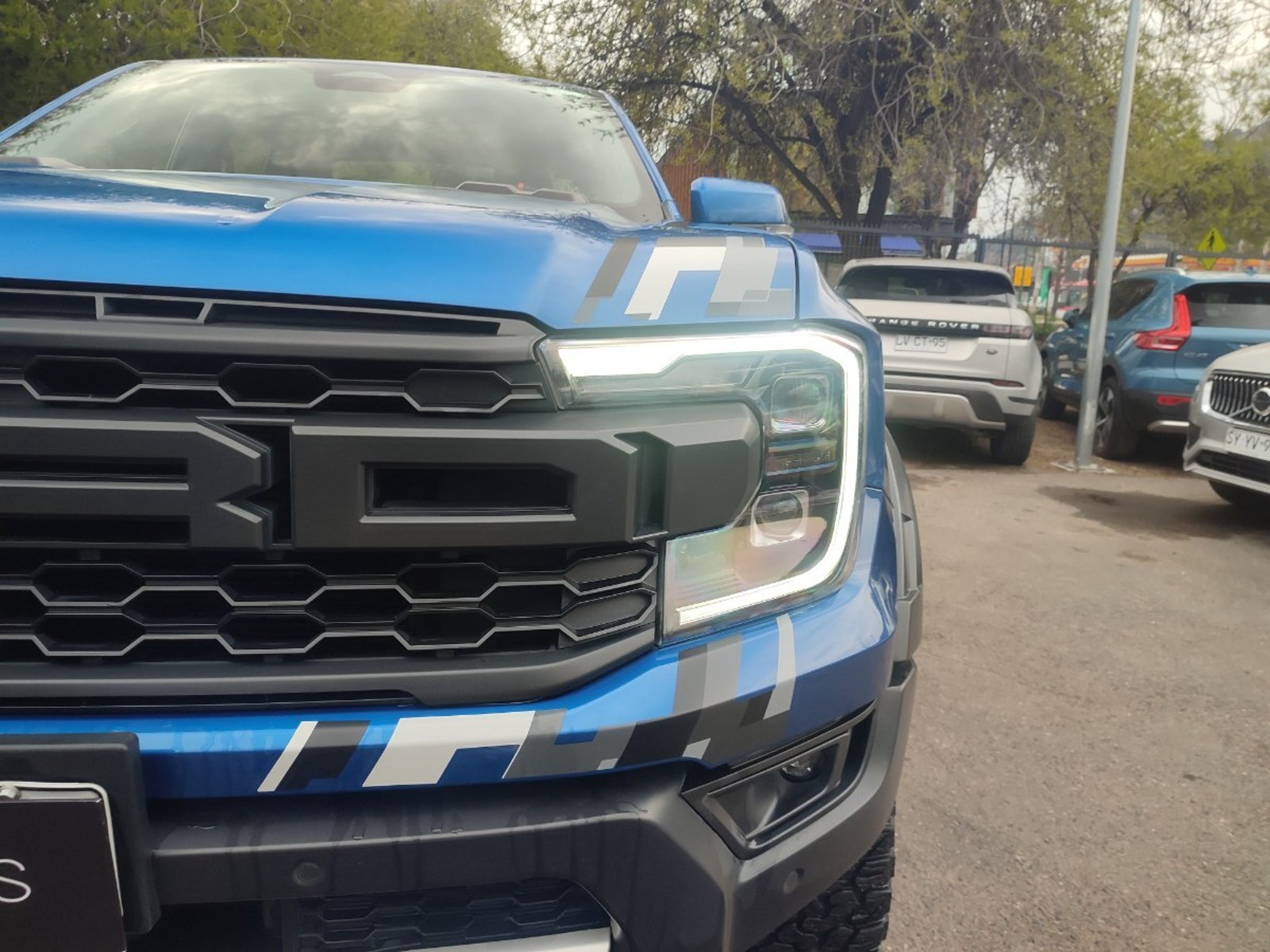 Ford RANGER RAPTOR 3.0 V6 4X4 2024 - Foto 3 de 17
