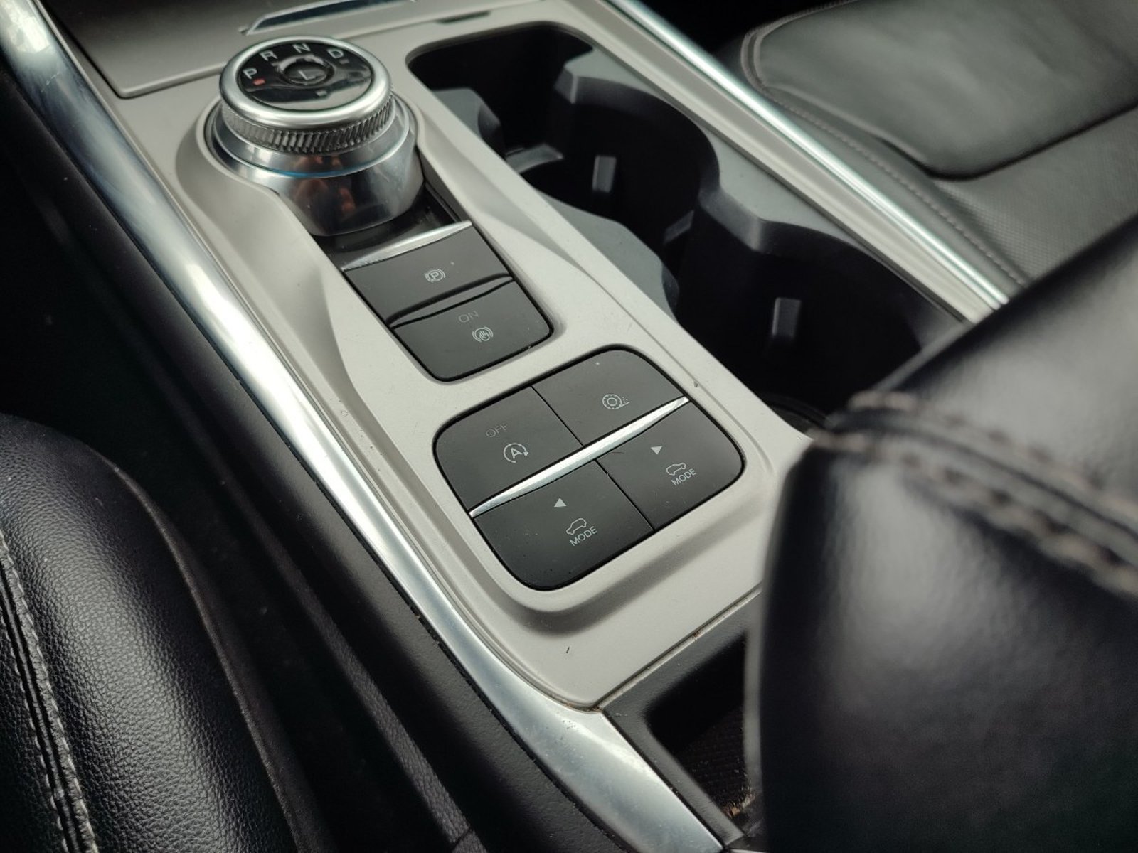 FORD EXPLORER LIMITED 2.3 4X2 2023 - Imagen 14 de 17