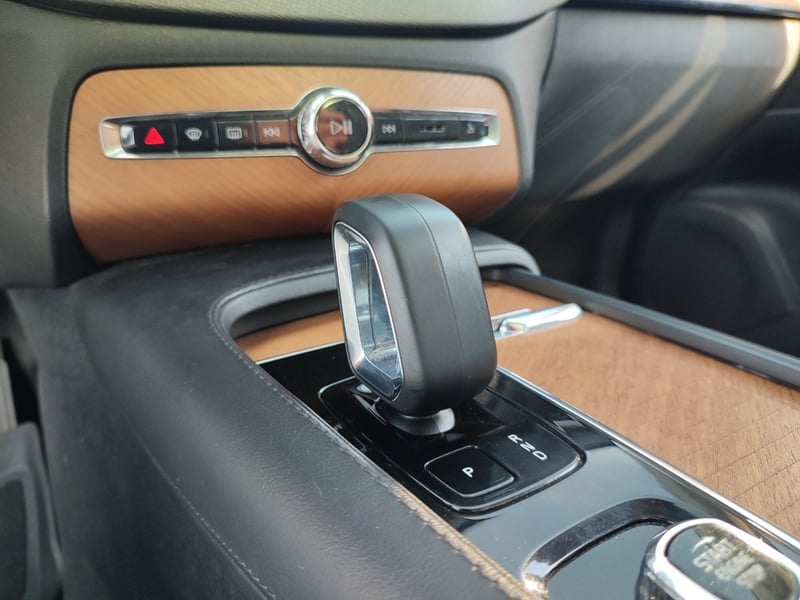 Volvo XC90 II B6 PLUS 2.0 4WD 2023 - Imagen 15 de 19