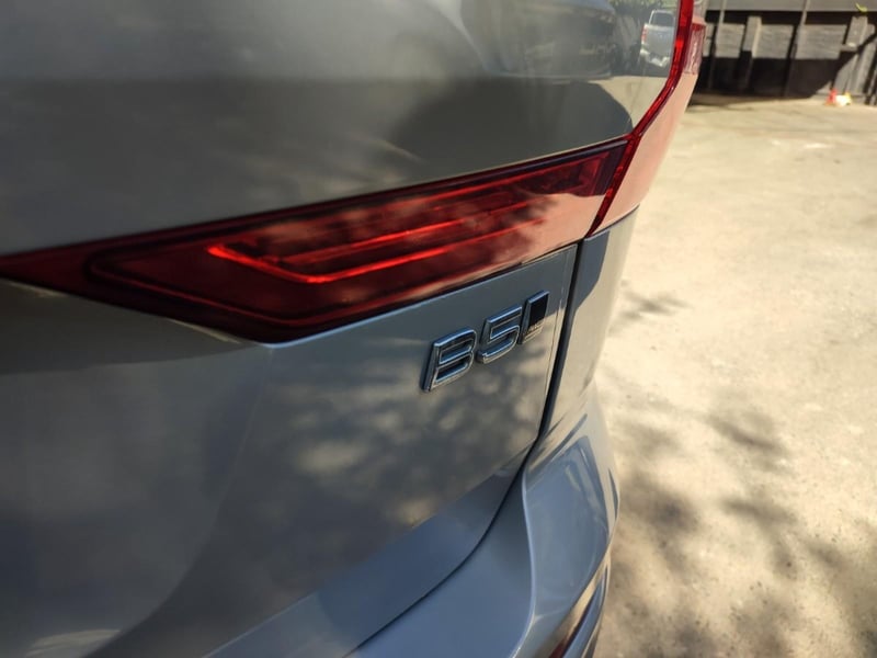Volvo XC60 B5 II MOMENTUM 4WD 2022 - Imagen 8 de 15