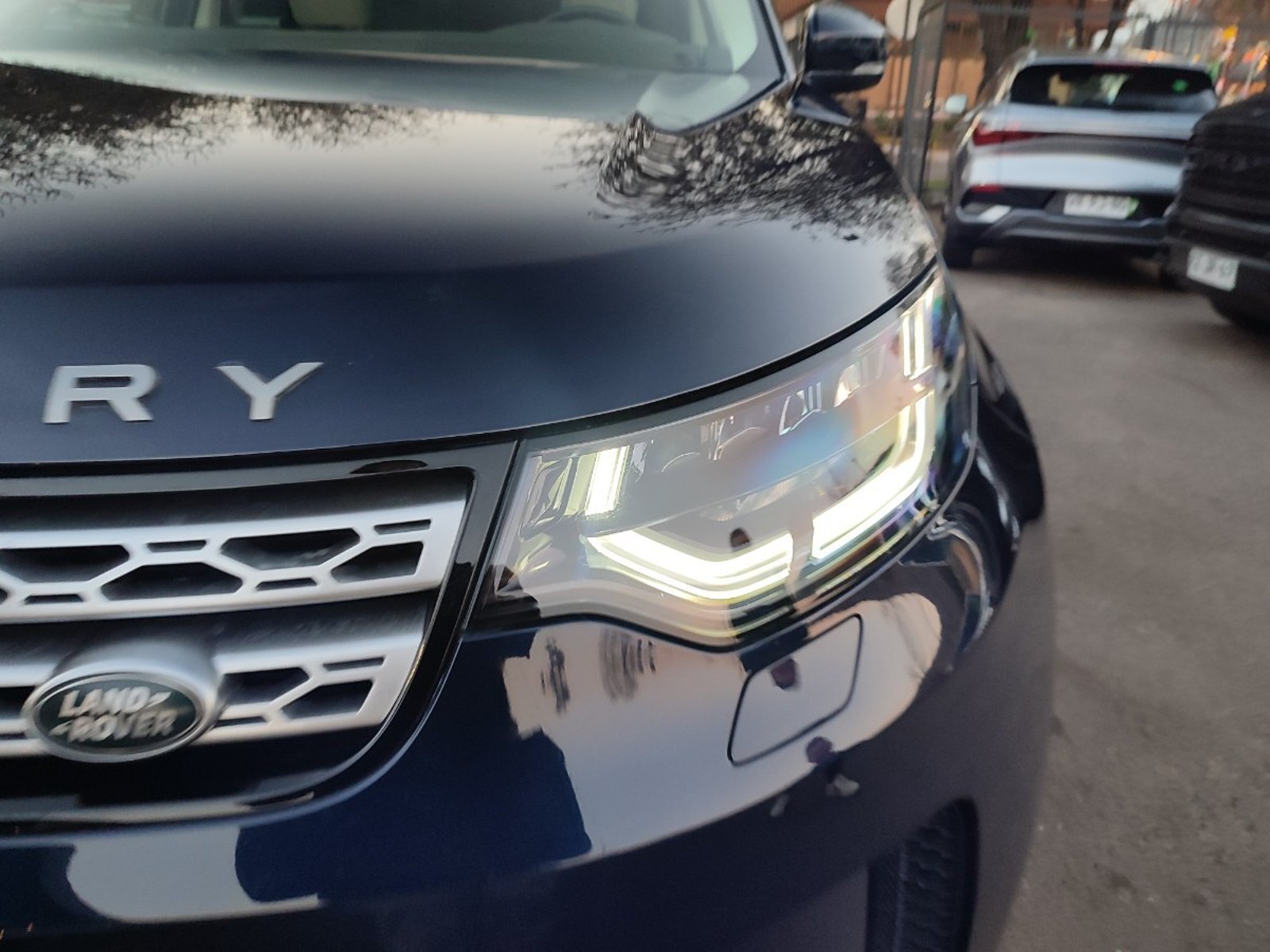 Land Rover DISCOVERY 3.0 V6 S/C 4X4 HSE 2020 - Foto 3 de 20