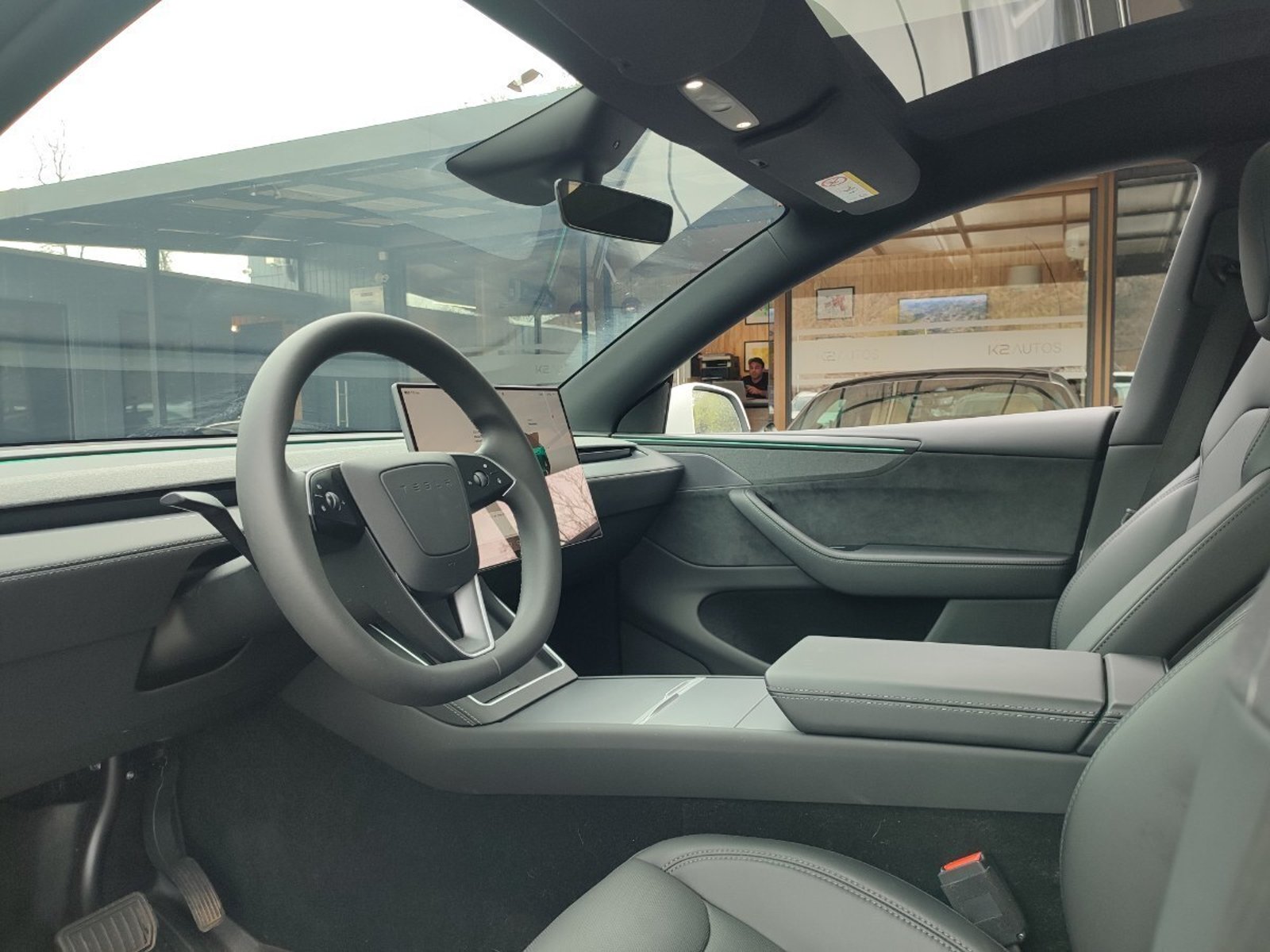 Tesla MODEL Y LONG RANGE AWD DUAL MOTOR 2026 - Imagen 11 de 17